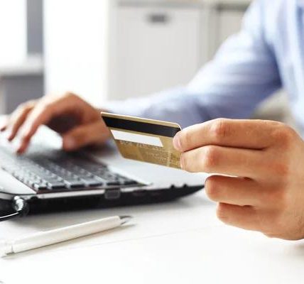 Top Financial Resolutions for a Wealthier Future