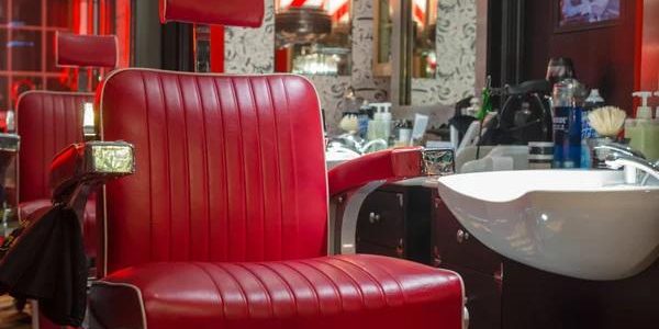 Boost Client Experience with Ergonomic Salon Chairs